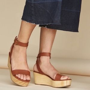 Nisolo wedge leather sandals, size 7.5